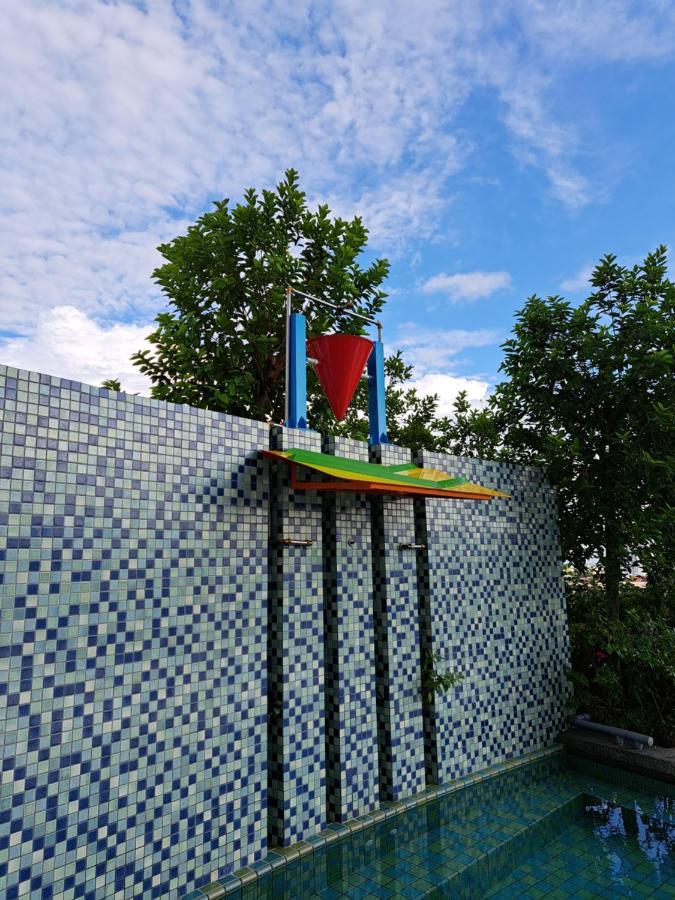 Woodsbury Suites Ikea House Butterworth Penang Exterior foto